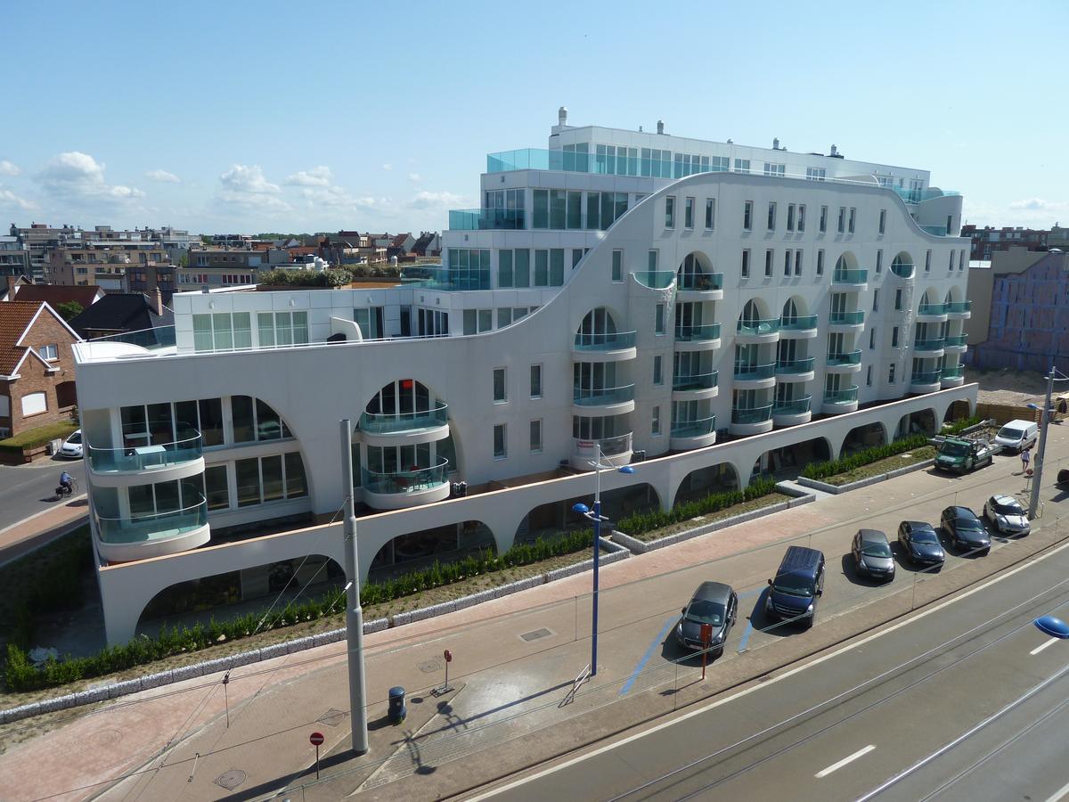 White Princess Koksijde Exteriör bild